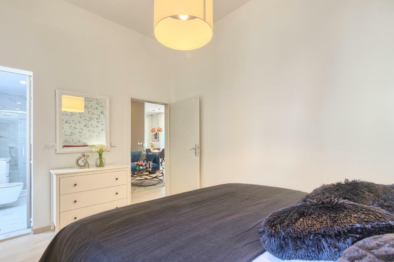 Hedone Luxury Apartment With Free Parking Pula Buitenkant foto