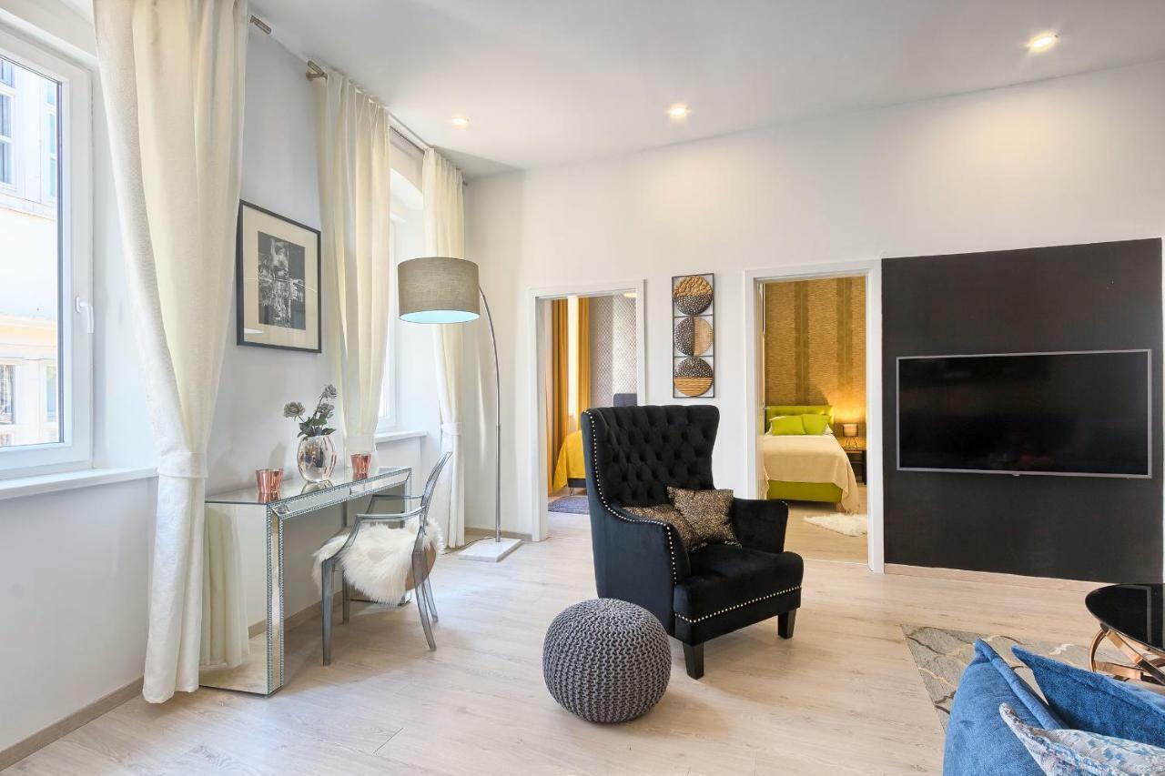 Hedone Luxury Apartment With Free Parking Pula Buitenkant foto