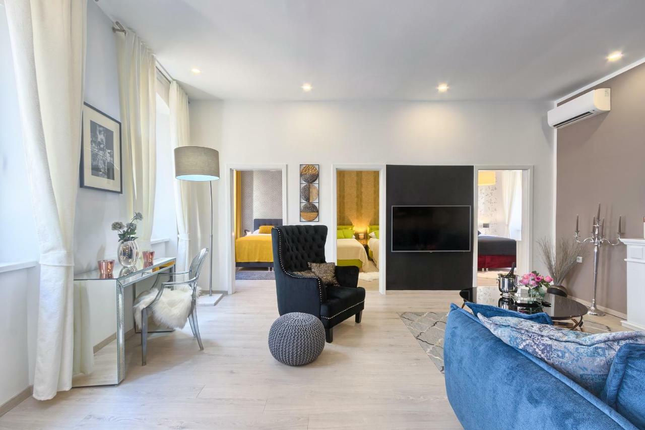 Hedone Luxury Apartment With Free Parking Pula Buitenkant foto