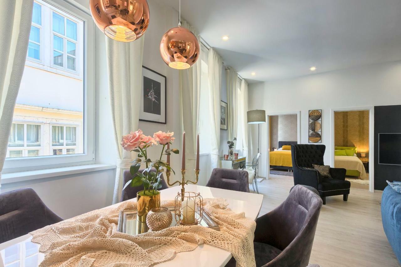 Hedone Luxury Apartment With Free Parking Pula Buitenkant foto